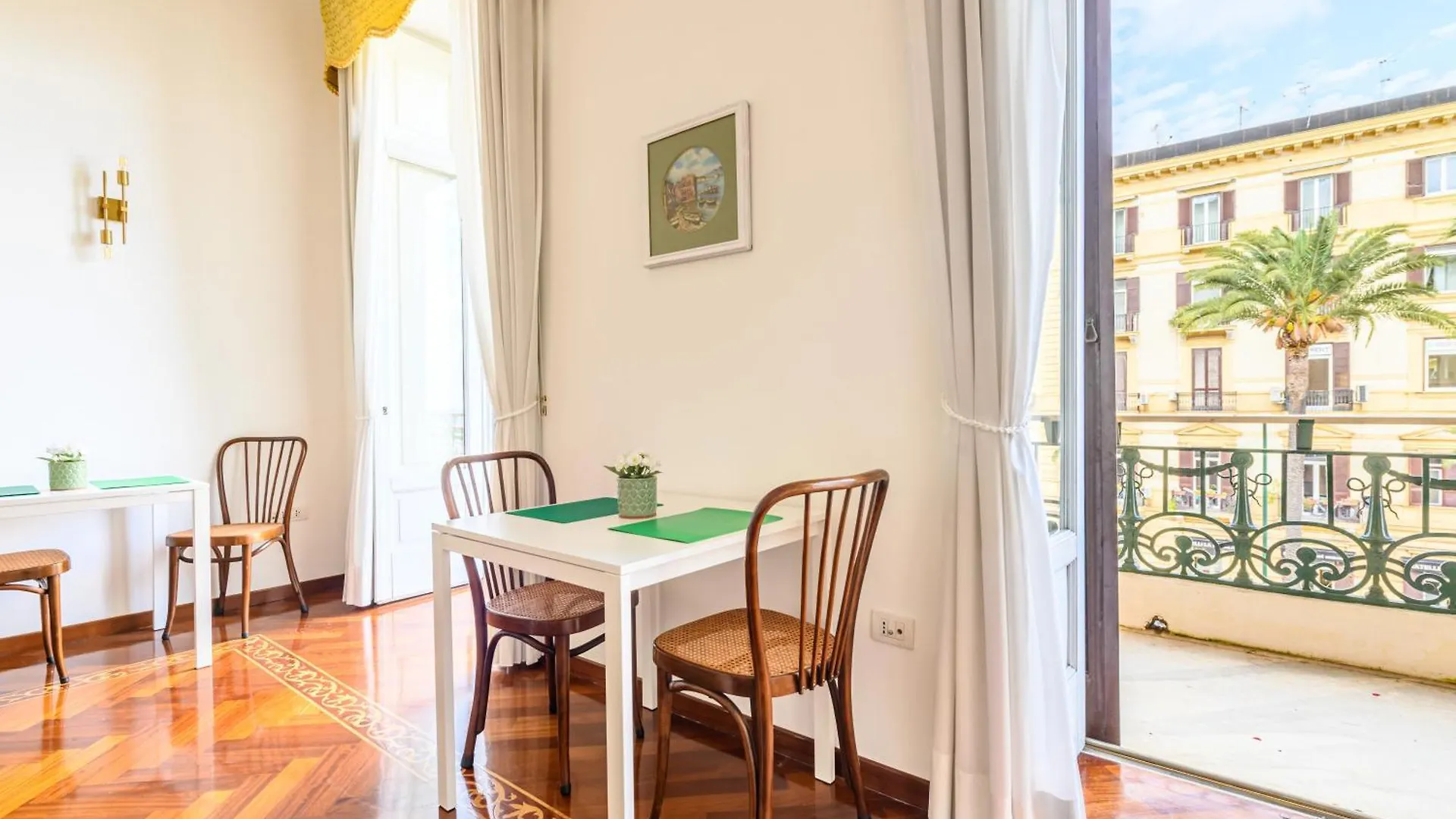 Marina Rooms Naples 0*,  Italy