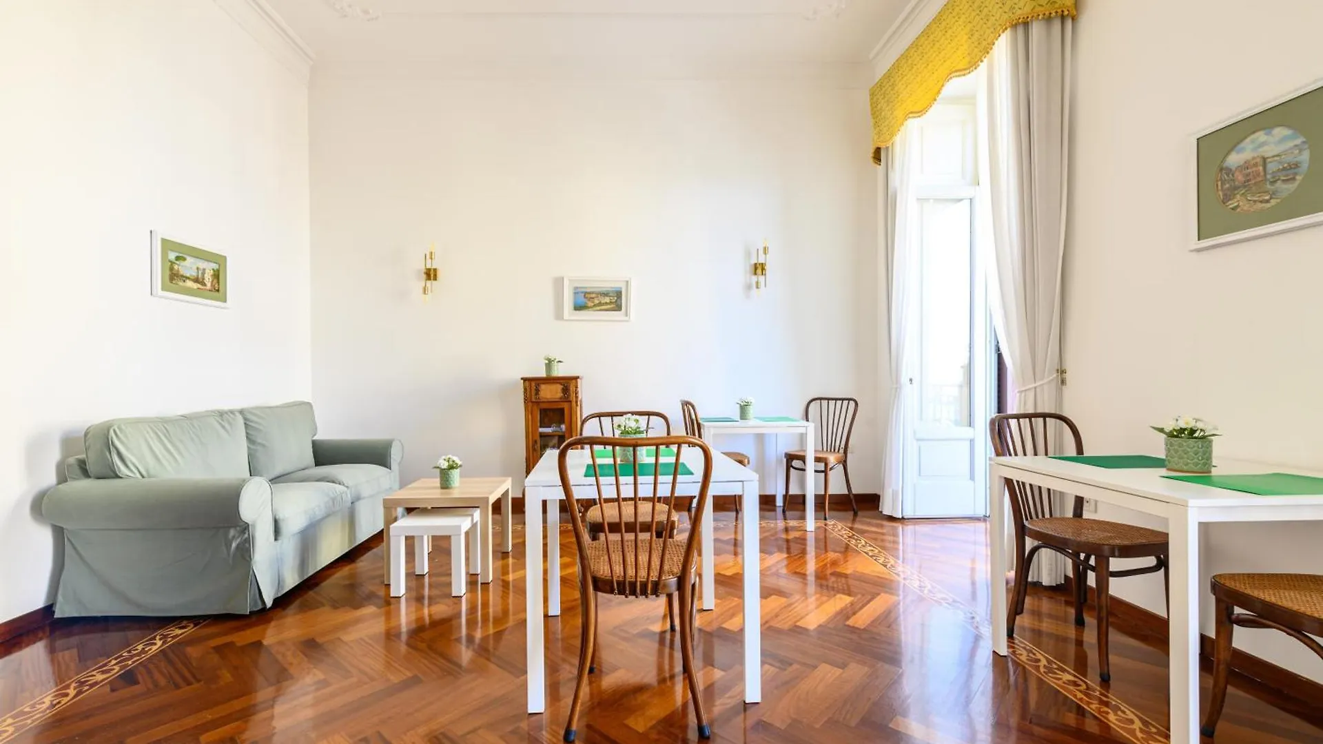 Apartment Marina Rooms Naples Italy