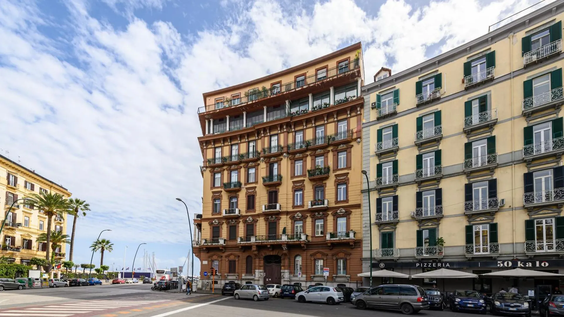 Marina Rooms Naples 0*,  Italy