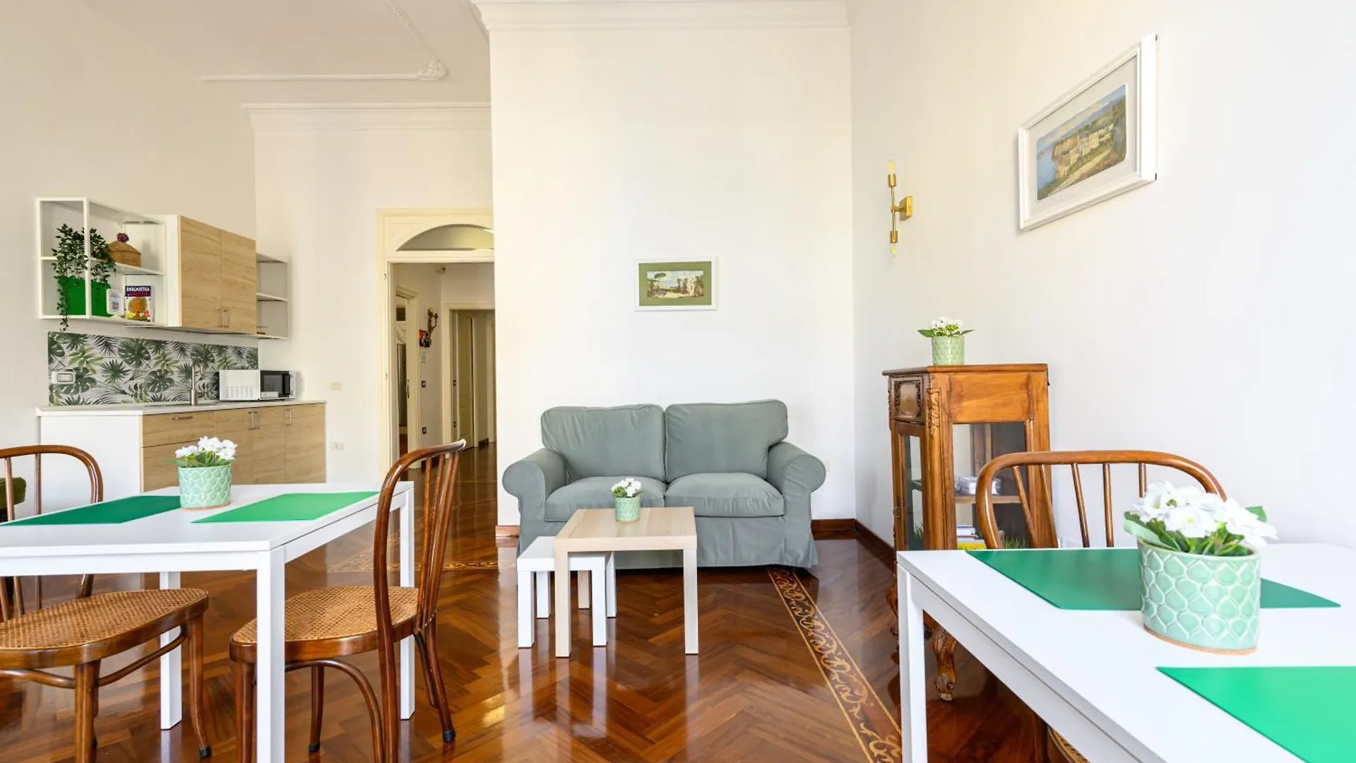 Marina Rooms Naples 0*,