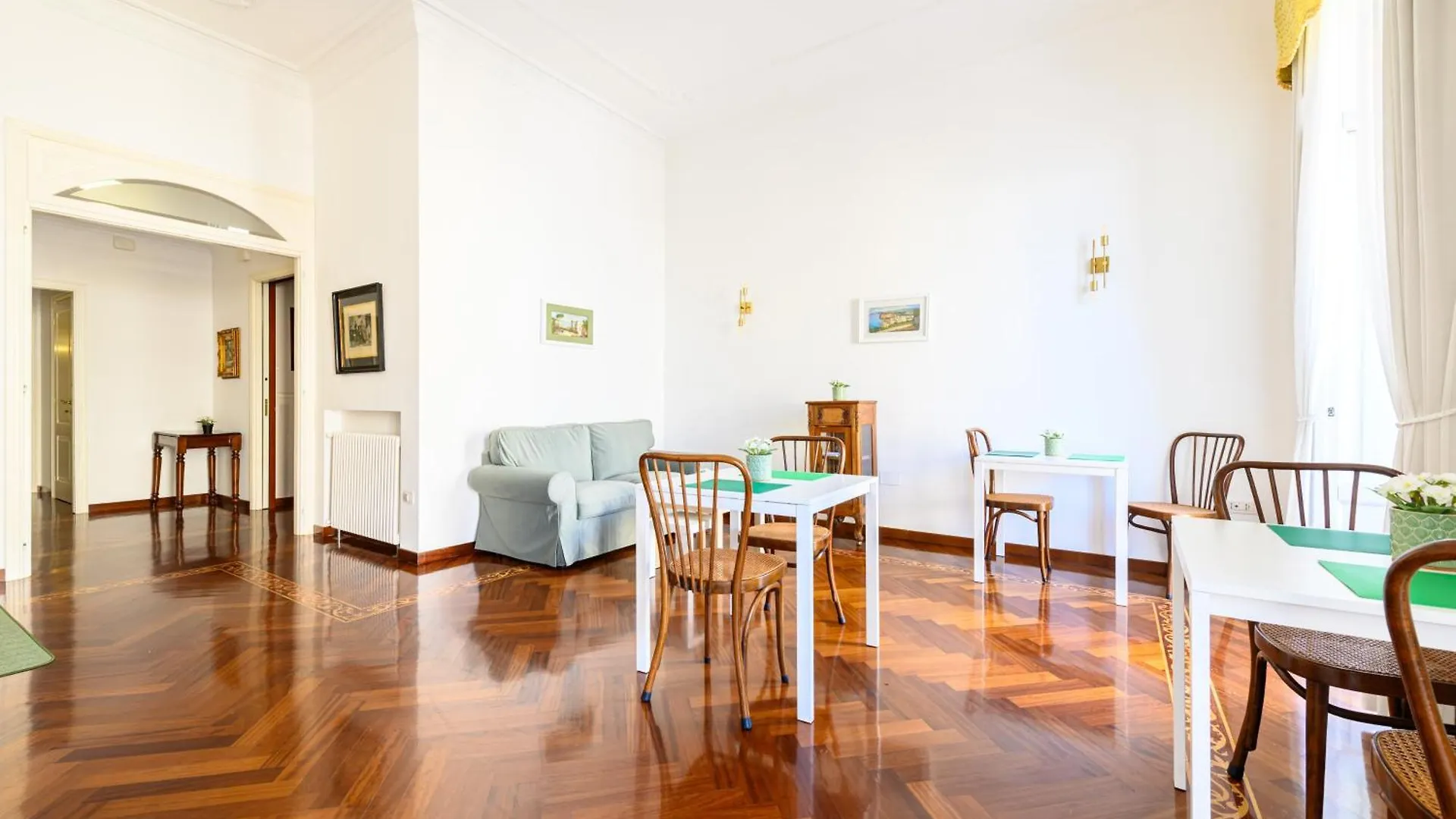 Marina Rooms Naples Apartment