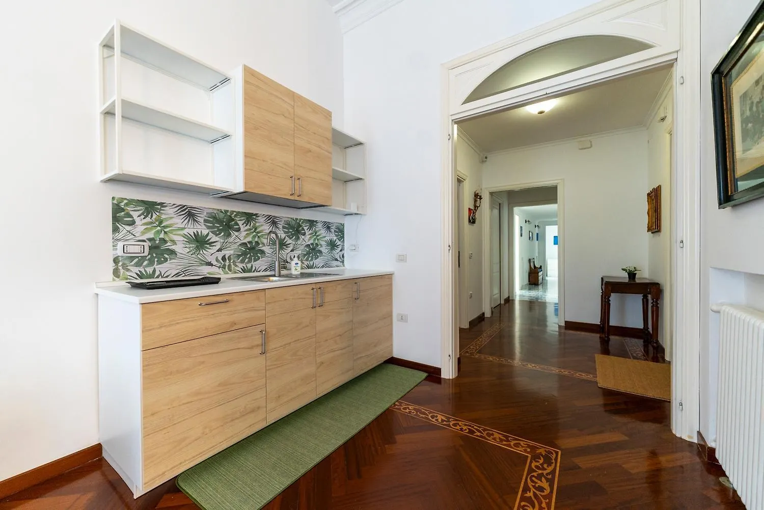 Marina Rooms Naples 0*,  Italy