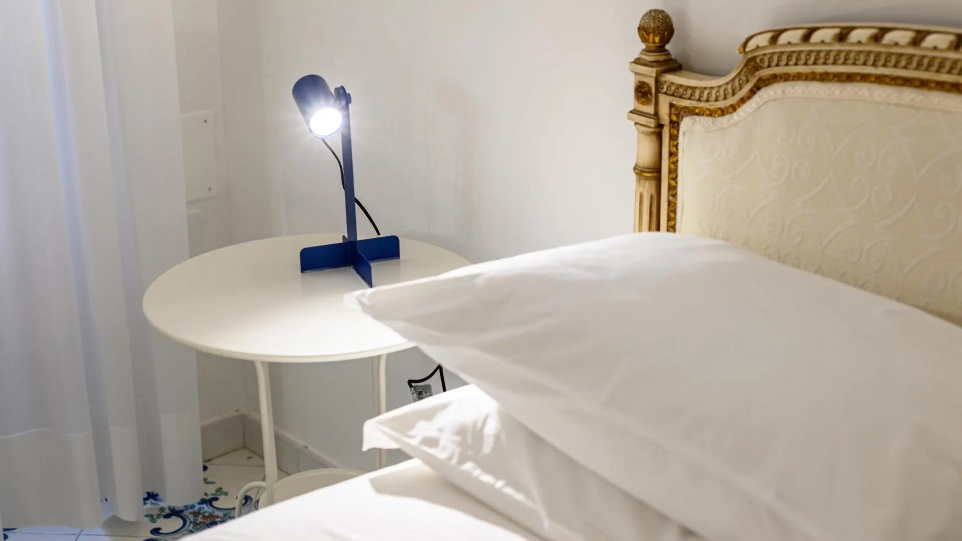 Marina Rooms Naples 0*,