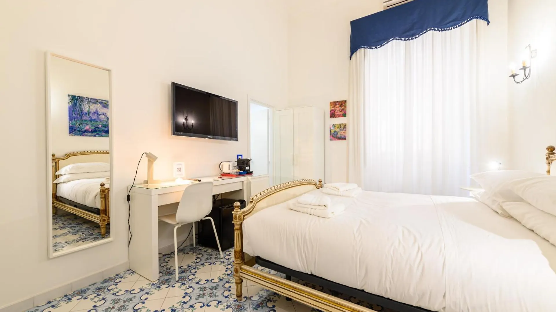 Marina Rooms Naples Italy